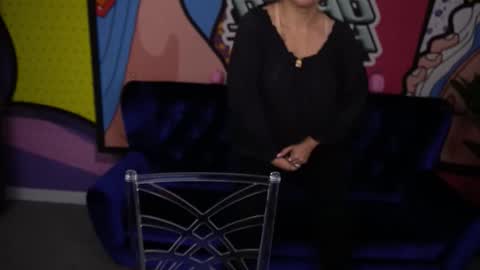 Sofia online show from 10/29/25, 02:19