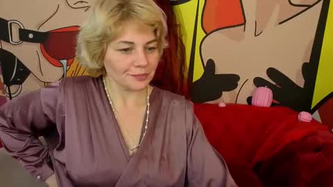 Sofia online show from 10/30/25, 08:31