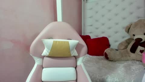 Snapshot of amarantha_milk2 chatting on 05/12/26, 08:39 amarantha online show from 05/12/26, 08:39