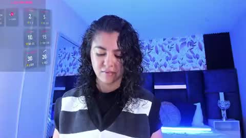 Snapshot of amarettho chatting on 07/29/26, 10:35 Emily online show from 07/29/26, 10:35