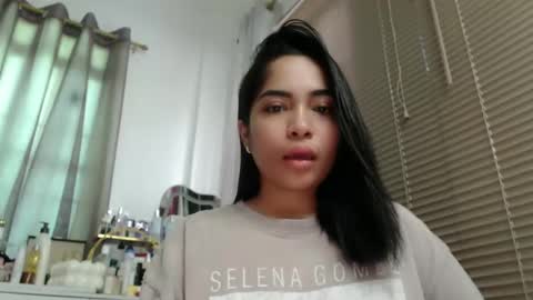 Snapshot of amariahholly chatting on 11/06/25, 06:25 Amariah Holly online show from 11/06/25, 06:25