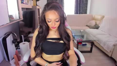 amateur_fitbabex online show from 03/09/25, 07:56