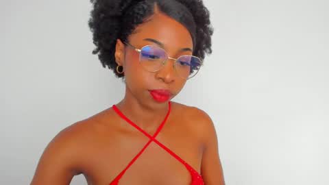 Snapshot of amatiistur chatting on 12/14/24, 07:14 Tammy online show from 12/14/24, 07:14