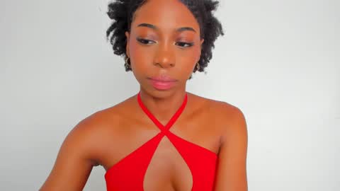 Snapshot of amatiistur chatting on 02/08/25, 07:05 Tammy online show from 02/08/25, 07:05