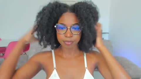 Snapshot of amatiistur chatting on 09/30/25, 05:29 Tammy online show from 09/30/25, 05:29