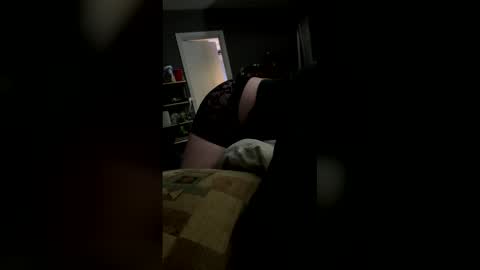 Snapshot of amatterdaddy83 chatting on 03/30/26, 11:00 amatterdaddy83 online show from 03/30/26, 11:00