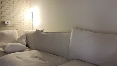 amaya_floress online show from 06/17/26, 10:28