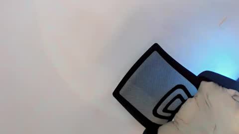 Annika 25yrs old online show from 01/25/25, 03:40