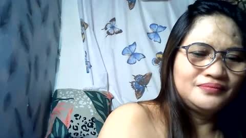 Snapshot of amazing_angel22 chatting on 06/28/26, 10:49 amazing angel online show from 06/28/26, 10:49
