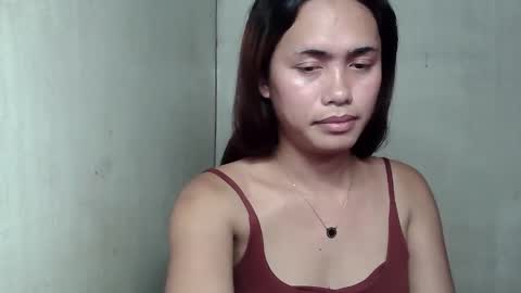 Snapshot of amazing_yella69 chatting on 10/07/25, 02:42 YELLA online show from 10/07/25, 02:42