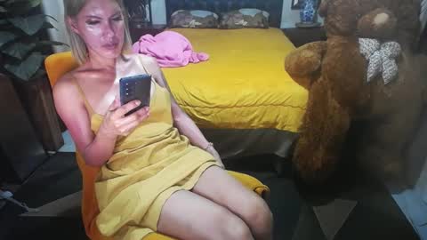 kendra online show from 01/26/25, 02:19