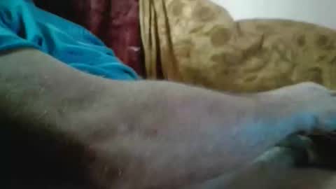 Snapshot of amazingcuteboy845 chatting on 10/08/25, 01:31 amazingcuteboy845 online show from 10/08/25, 01:31