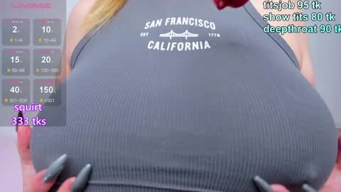 Im Mandy and I love to play in public and do crazy in PVT online show from 10/12/25, 10:36