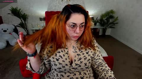 Ellie online show from 02/05/25, 07:29