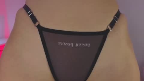 Sara online show from 11/06/25, 11:22