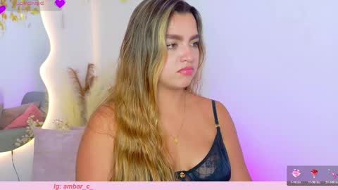 Snapshot of ambar_carterr chatting on 04/08/26, 04:12 Ambar online show from 04/08/26, 04:12