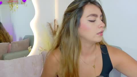 Ambar online show from 05/17/26, 03:15