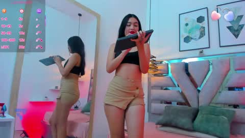 ambar_cullen online show from 10/03/25, 09:34