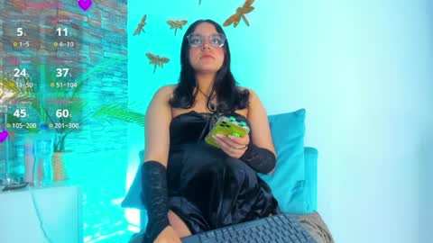   online show from 03/19/26, 06:45