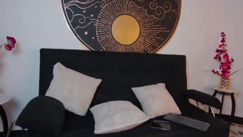 Snapshot of ambardupont chatting on 02/18/25, 08:03 Ambar online show from 02/18/25, 08:03