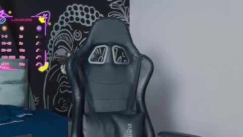 Snapshot of ambardupont chatting on 02/06/26, 08:01 Ambar online show from 02/06/26, 08:01