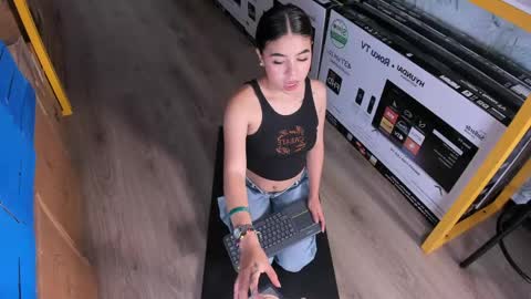 Ambarina  online show from 05/07/26, 11:37