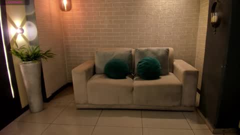 Ambar  online show from 10/10/25, 10:47