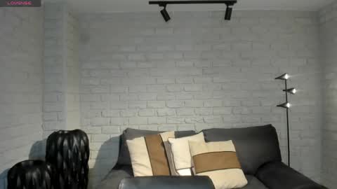 Snapshot of ambarjames_ chatting on 05/30/26, 11:07 Ambar online show from 05/30/26, 11:07