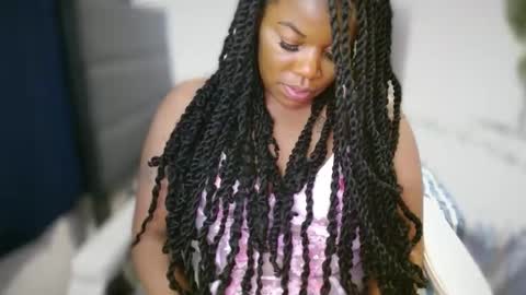 Snapshot of ambarose88 chatting on 04/18/26, 04:49 Amoya online show from 04/18/26, 04:49