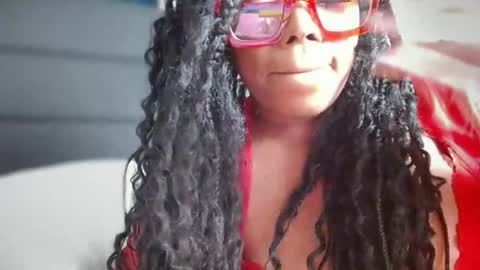 Snapshot of ambarose88 chatting on 05/16/26, 06:21 Amoya online show from 05/16/26, 06:21
