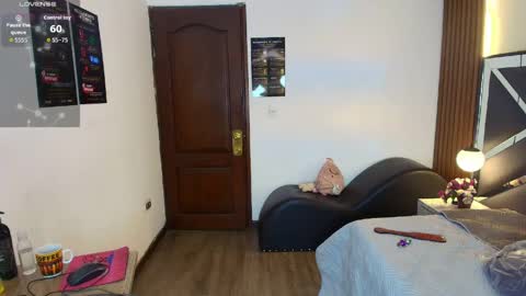 Ambar Ross online show from 05/27/26, 01:52