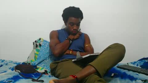 Snapshot of ambartxsex chatting on 05/07/26, 05:13 ambartxsex online show from 05/07/26, 05:13