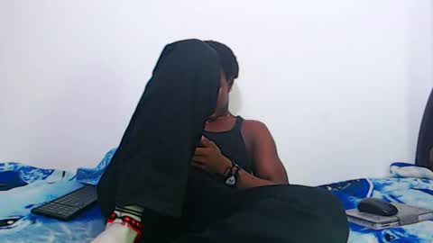 Snapshot of ambartxsex chatting on 05/09/26, 03:45 ambartxsex online show from 05/09/26, 03:45
