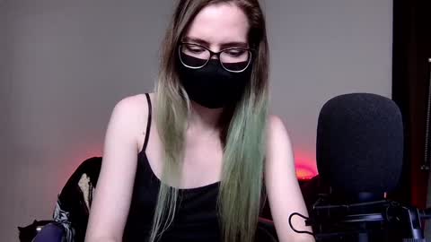 Snapshot of amber_candyfloss chatting on 12/05/24, 05:15 Amber non-nude model online show from 12/05/24, 05:15