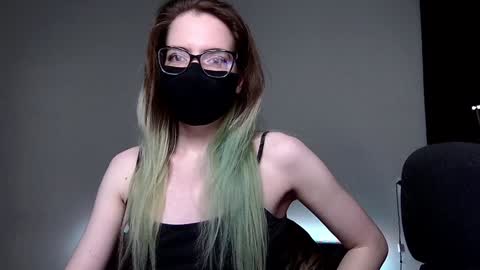 Snapshot of amber_candyfloss chatting on 12/08/24, 01:46 Amber non-nude model online show from 12/08/24, 01:46