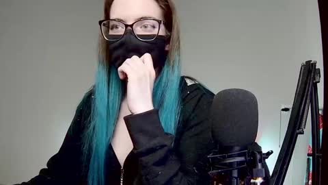 Snapshot of amber_candyfloss chatting on 12/30/24, 04:09 Amber non-nude model online show from 12/30/24, 04:09