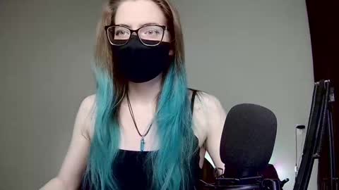 Snapshot of amber_candyfloss chatting on 01/06/25, 11:31 Amber non-nude model online show from 01/06/25, 11:31