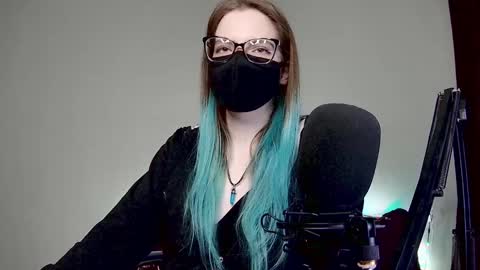 Snapshot of amber_candyfloss chatting on 01/31/25, 01:11 Amber non-nude model online show from 01/31/25, 01:11