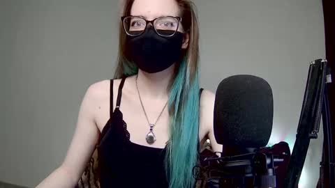 Snapshot of amber_candyfloss chatting on 02/02/25, 09:02 Amber non-nude model online show from 02/02/25, 09:02