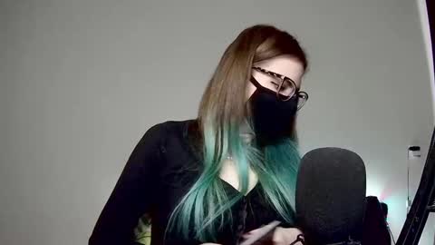 Snapshot of amber_candyfloss chatting on 03/05/25, 05:07 Amber non-nude model online show from 03/05/25, 05:07