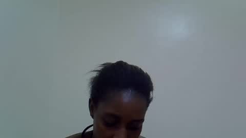 amber_cutie2 online show from 03/11/25, 10:42