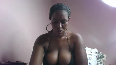 Snapshot of amber_cutie2 chatting on 06/03/26, 01:08 amber_cutie2 online show from 06/03/26, 01:08