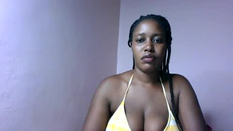 Snapshot of amber_cutie2 chatting on 07/14/26, 03:00 amber_cutie2 online show from 07/14/26, 03:00