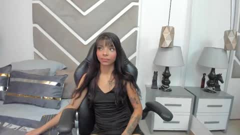 amber_harriis online show from 05/08/26, 10:26
