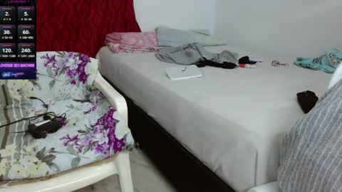 Snapshot of amber_kholin chatting on 05/26/26, 03:02 scarlett online show from 05/26/26, 03:02