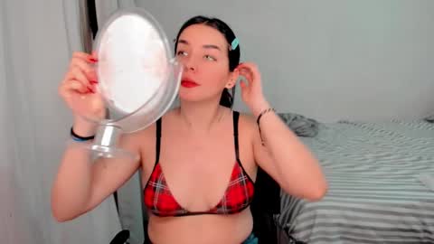 amber online show from 12/25/24, 01:31