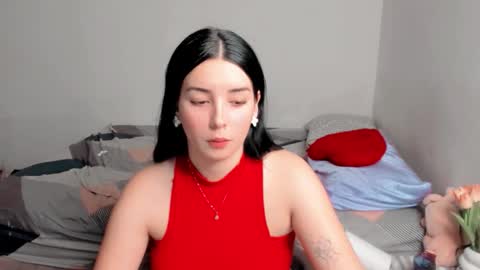 Snapshot of amber_landy1 chatting on 12/15/25, 02:49 amber online show from 12/15/25, 02:49