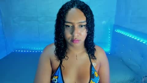 Snapshot of amber_lee20 chatting on 06/19/26, 08:51 LUISA online show from 06/19/26, 08:51