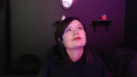 Snapshot of amber_rouss chatting on 02/13/26, 02:40 ROUSS online show from 02/13/26, 02:40