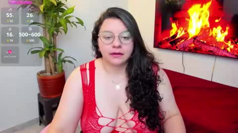 Snapshot of amber_sexy14 chatting on 02/14/25, 05:51 amber_sexy14 online show from 02/14/25, 05:51